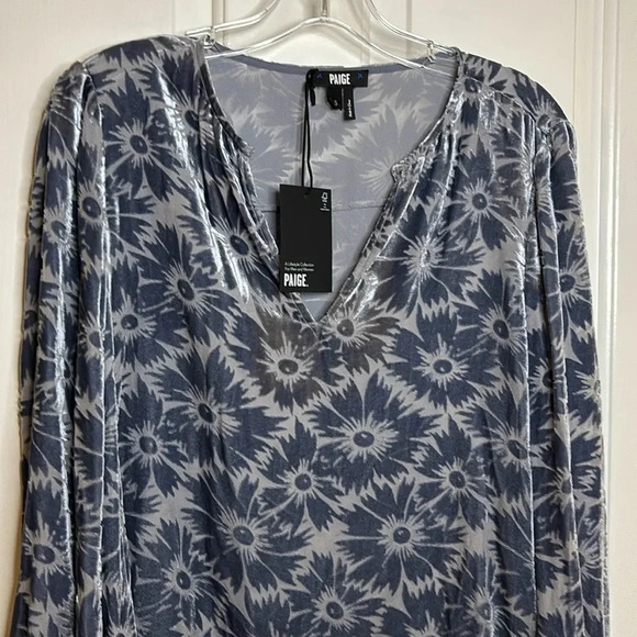 NWT PAIGE Selmah Floral Burnout Long-Sleeve Blouse size small in iced slate - Picture 2 of 12